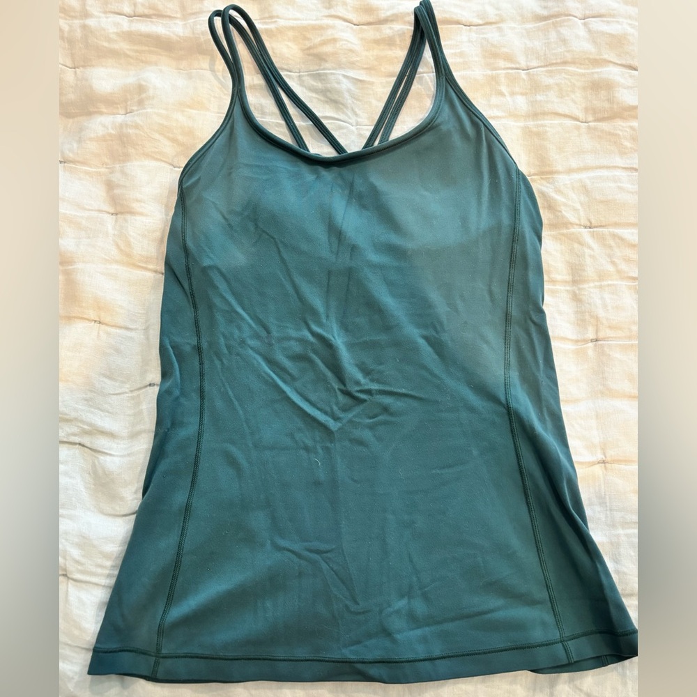 Lululemon Criss cross back top